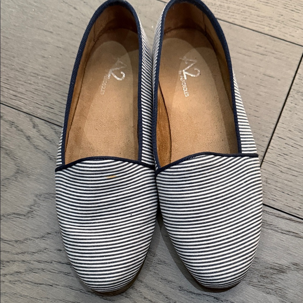 A2 By Aerosoles Women's Black and White Striped Loafers